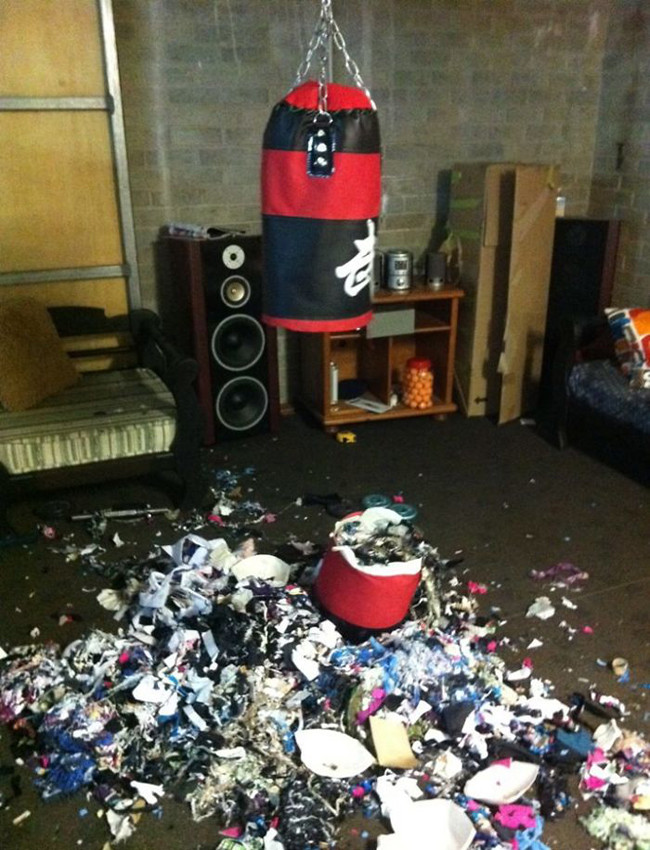 Nỗi ám ảnh mang tên “mua hàng qua mạng” ở thời đại 4.0