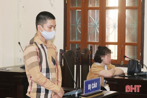 Đòi nợ không thành, đâm chủ quán bị thương