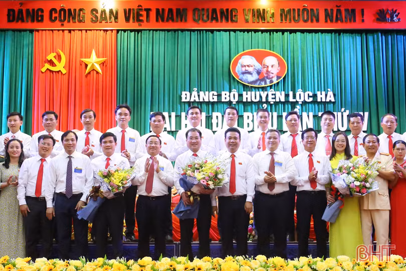 12 Bí thư Tỉnh ủy, Thành ủy đầu tiên trúng cử tại đại hội