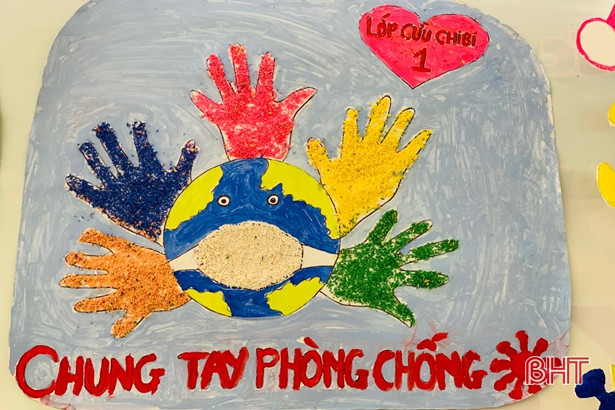 Các “họa sỹ” mầm non Trí Đức vẽ tranh phòng chống dịch Covid-19 ảnh 10 Các “họa sỹ” mầm non Trí Đức vẽ tranh phòng chống dịch Covid-19