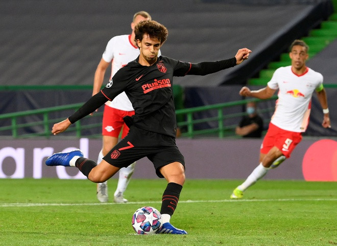 HLV 33 tuổi cùng RB Leipzig lập kỳ tích ở Champions League