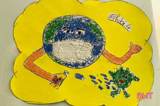 Các “họa sỹ” mầm non Trí Đức vẽ tranh phòng chống dịch Covid-19 ảnh 8 Các “họa sỹ” mầm non Trí Đức vẽ tranh phòng chống dịch Covid-19