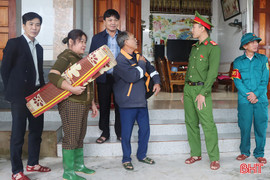 Diễn tập ứng phó với lũ, ngập lụt tại vùng hạ du hồ Kẻ Gỗ