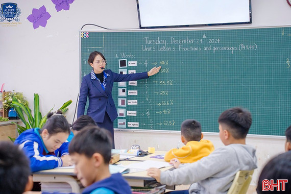 Trường Albert Einstein tuyển dụng giáo viên Toán tiếng Anh