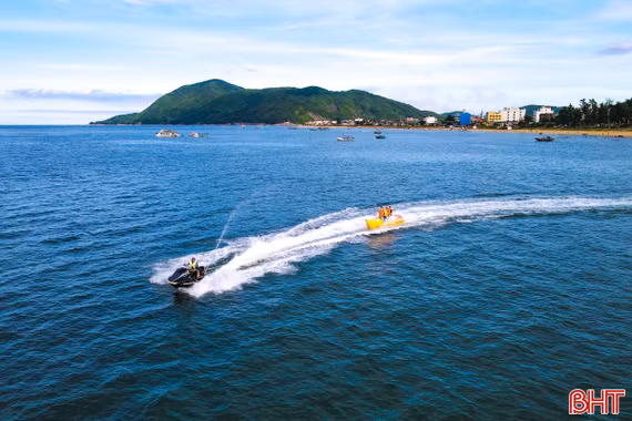 Kỳ 1: Bản hòa ca của biển xanh, cát trắng