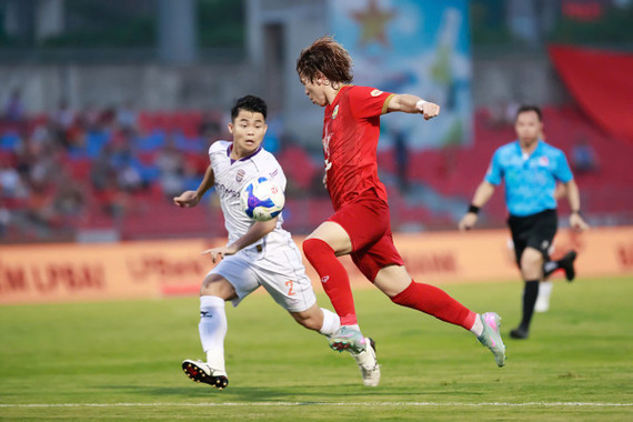 Hồng Lĩnh Hà Tĩnh - Becamex TP Hồ Chí Minh: Quyết thắng ngày trở lại!