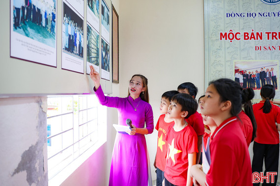  Khi không gian của di sản trở thành “lớp học mở" cho học sinh