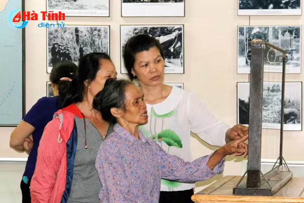 tham 10 doa hoa dong loc ngay quoc te phu nu