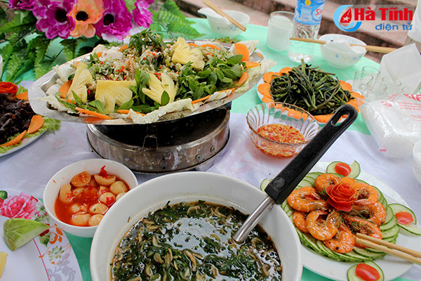 video xem bong hong tranh tai bong da tro tai nau an dip 8 3