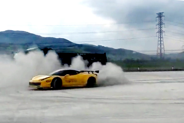 Video: Mãn nhãn với dàn siêu xe Car & Passion 2018 qua TP. Hà Tĩnh