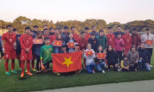 viet nam ha thai lan vao chung ket giai u16 quoc te nhat ban