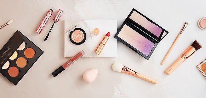 nhung mon qua doc dao danh tang phu nu khong qua dat do