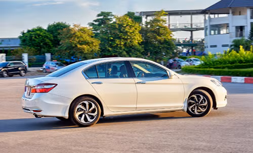 oto nhap khau co the giam gia 23 khi huong thue 0 tai viet nam