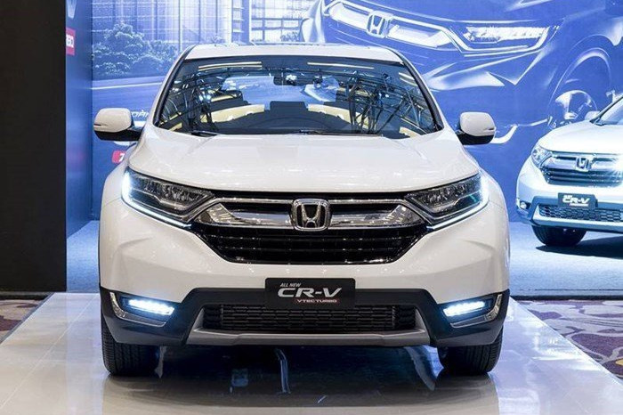 honda cong bo gia ban cr v 2018 jazz civic moi honda cr v giam gia hon 200 trieu dong