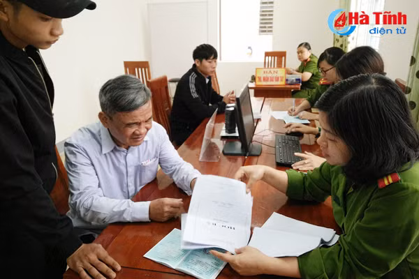 tthc cong thach ha tiep nhan 169 ho so sau 2 ngay van hanh thu cap cmnd