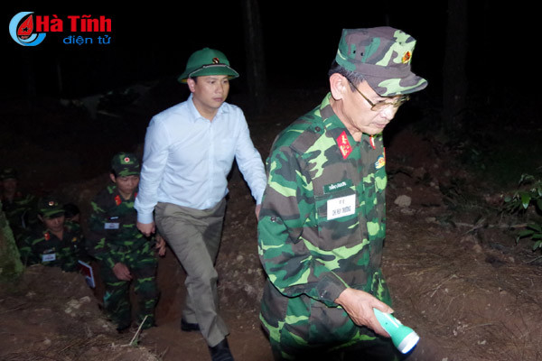 chu tich ubnd tinh kiem tra luyen tap phuong an san sang chien dau