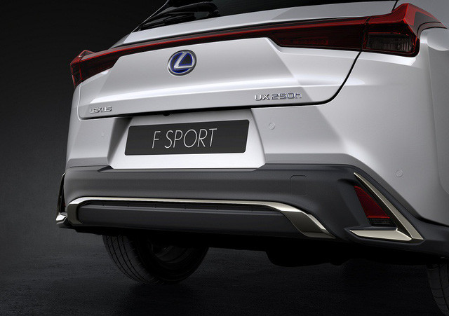 lexus ux cau tra loi cua nguoi nhat voi bmw x1