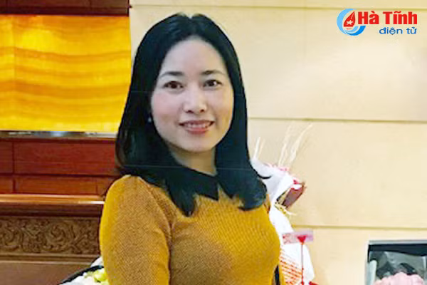 phu nu ha tinh tu tin doi moi chu dong hoi nhap