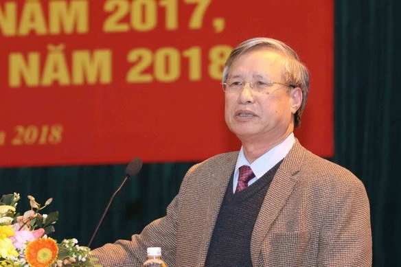 ong tran quoc vuong thay ong dinh the huynh lam thuong truc ban bi thu