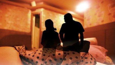 han quoc bat giu mot phu nu nguoi viet bi cao buoc moi gioi mai dam