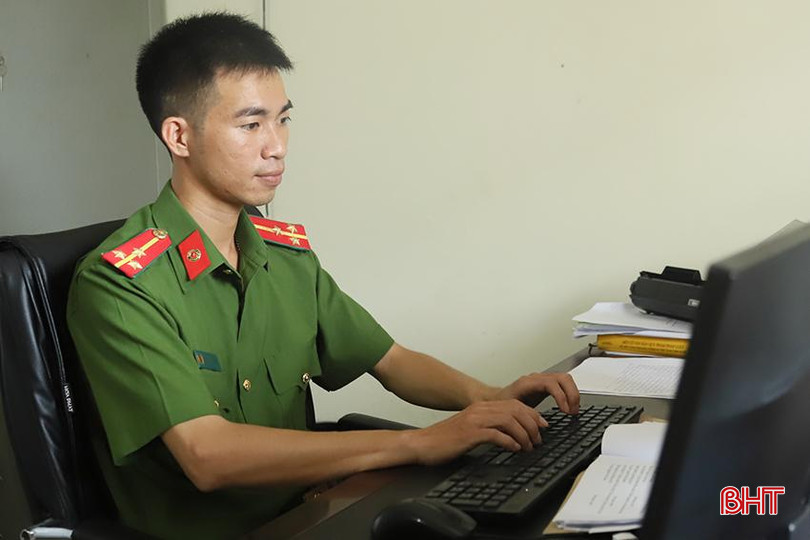 Thượng úy Hoàng Nhật Duy - Phó Trưởng Công an xã Kỳ Tiến (huyện Kỳ Anh). P1.jpg