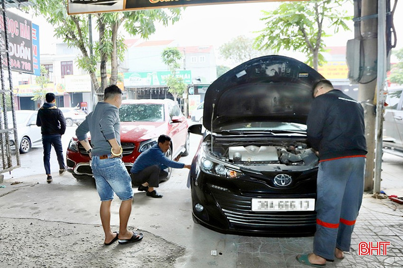 Nhiều khách hàng lựa chọn bảo dưỡng ô tô cuối năm. bqbht_br_o6.jpg