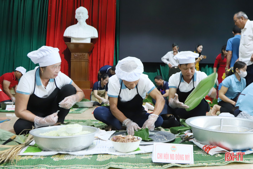 Các phong trào, hội thi giúp khơi dậy tinh thần đoàn kết, giữ gìn nét đẹp văn hoá truyền thống trong Nhân dân. (Trong ảnh: Hội thi gói và nấu bánh chưng của Hội Nông dân Cẩm Thành diễn ra ngày 4/10/2024) o11-4346.jpg