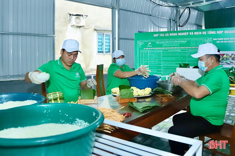Đơn hàng đều đặn, Cơ sở bánh chưng xanh Bộc Nguyên duy trì hoạt động sản xuất hằng ngày. bqbht_br_u6.jpg