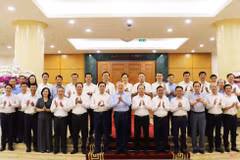 Bộ Chính trị làm việc với BTV Tỉnh ủy Hà Tĩnh về Đại hội Đảng bộ tỉnh lần thứ XX