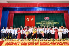 Bí thư Tỉnh ủy Nguyễn Duy Lâm dự Đại hội Đảng bộ xã Hương Đô