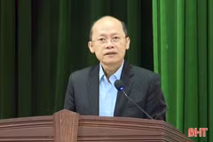 Phó Bí thư Thường trực Tỉnh ủy tiếp xúc cử tri tại xã Cẩm Lạc