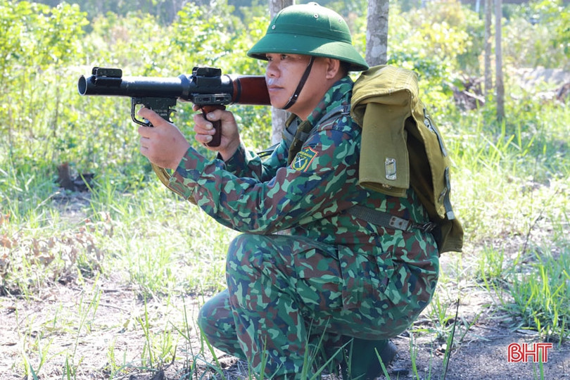 Nghi Xuân diễn tập thực binh đánh địch đổ bộ đường biển 