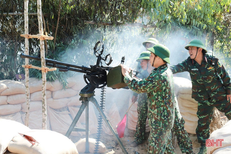 Nghi Xuân diễn tập thực binh đánh địch đổ bộ đường biển 