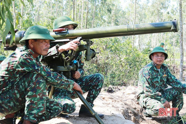 Nghi Xuân diễn tập thực binh đánh địch đổ bộ đường biển 