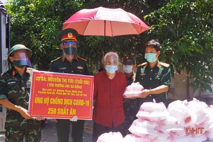 Người cao tuổi Hà Tĩnh nêu gương sáng trong cộng đồng