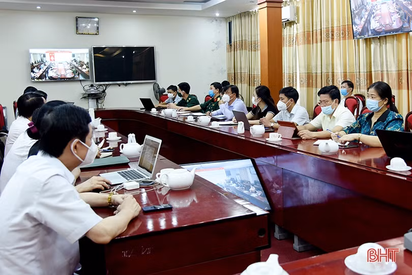 Khai trương ứng dụng “Thông tin tuyên giáo” trên điện thoại di động