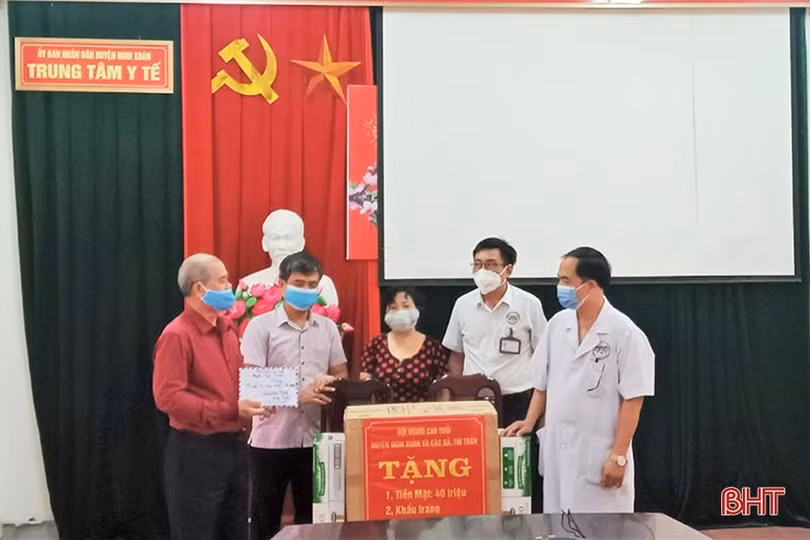 Người cao tuổi Hà Tĩnh nêu gương sáng trong cộng đồng