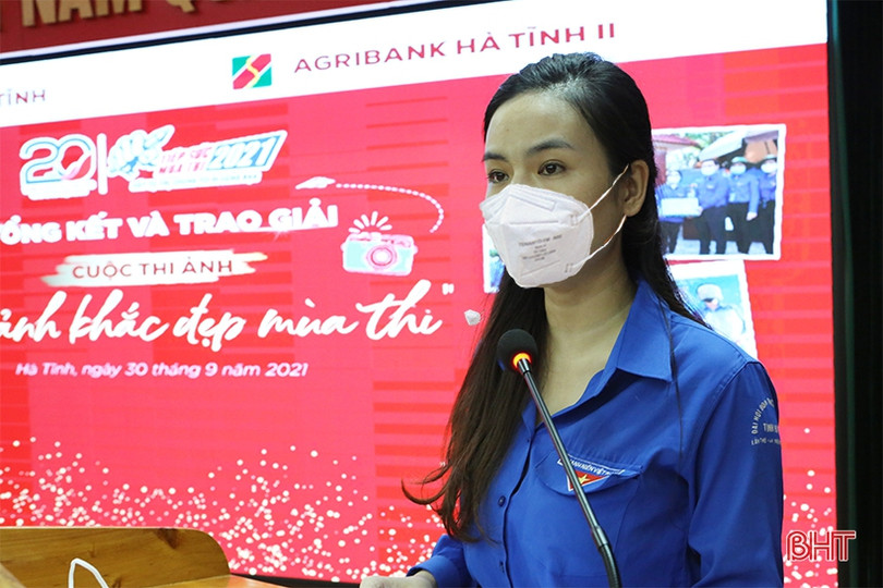 Trao giải cuộc thi ảnh “Khoảnh khắc đẹp mùa thi” Hà Tĩnh năm 2021