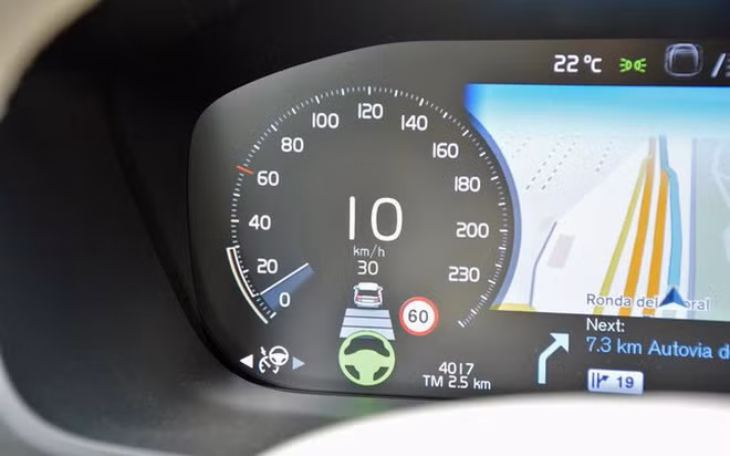 Những thói quen lái xe nguy hiểm có thể gây tai nạn