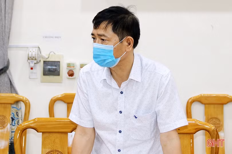 Kiểm tra thực tế, bàn giải pháp xử lý tình trạng ngập lụt trên QL1 đoạn qua TX Kỳ Anh