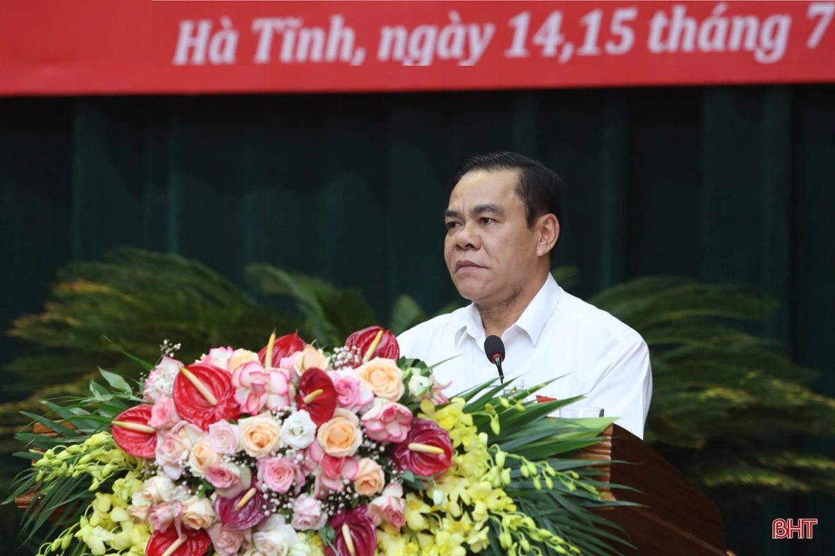 Bí thư Tỉnh ủy - Chủ tịch HĐND tỉnh: Việc trả lời chất vấn khá thẳng thắn!