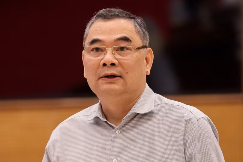 Trung tướng Tô Ân Xô: Có giám đốc trung tâm đăng kiểm không biết chữ