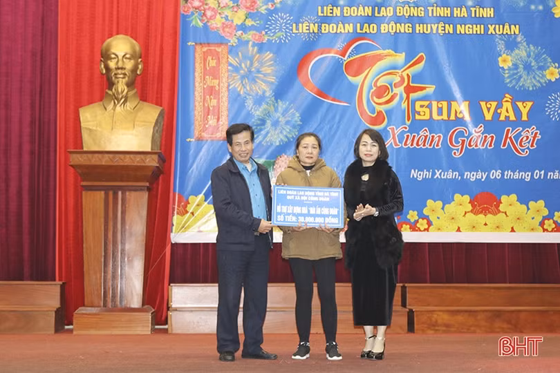 Tiếp nối chuỗi hoạt động “Tết sum vầy” ở các địa phương Hà Tĩnh