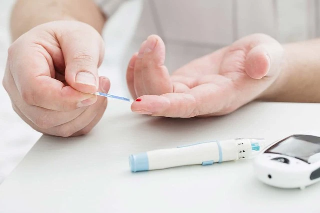 Tiểu đường ăn mì tôm được không?