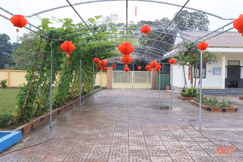 Ngôi trường rực rỡ sắc màu ở huyện miền núi Hà Tĩnh