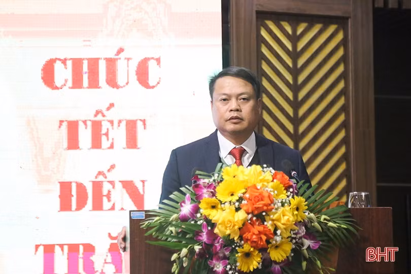 Tiếp tục thực hiện chính sách hỗ trợ lãi suất, đẩy mạnh tín dụng vào sản xuất, kinh doanh