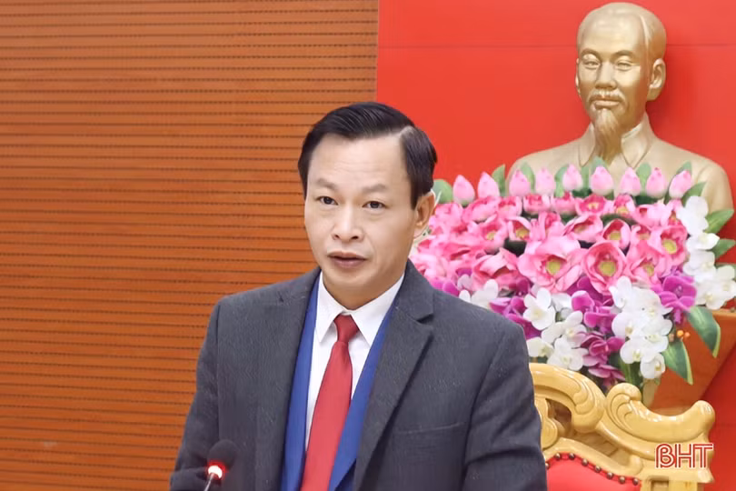 Tiếp tục đổi mới phương thức lãnh đạo của Đảng đối với hệ thống chính trị