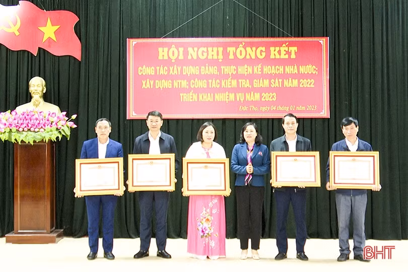 Đức Thọ tập trung nguồn lực xây dựng huyện nông thôn mới nâng cao 