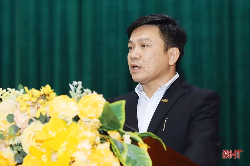 Nhiều phần quà tết đến với người nghèo, hộ khó khăn huyện Hương Khê