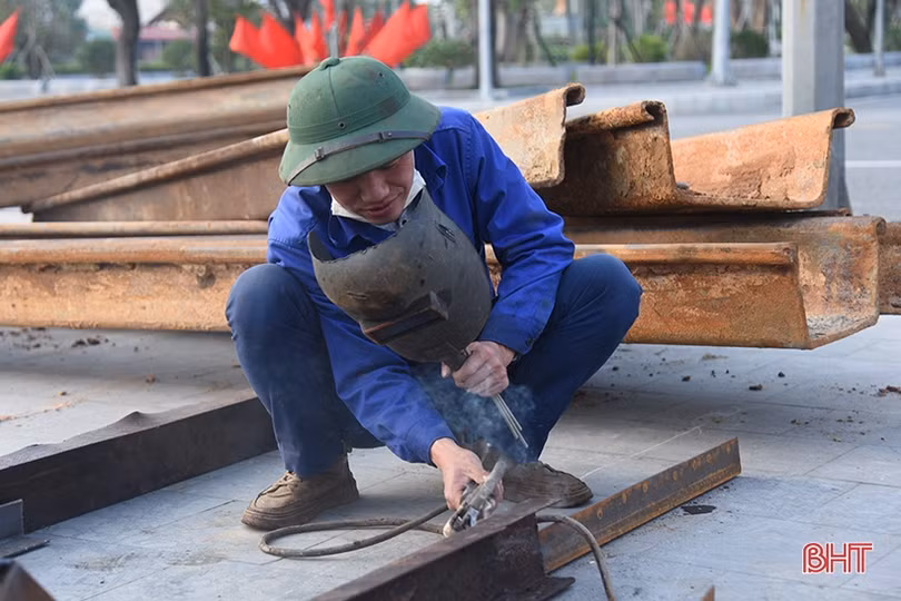 Thành phố Hà Tĩnh tập trung chỉnh trang đô thị, sẵn sàng đón tết Quý Mão